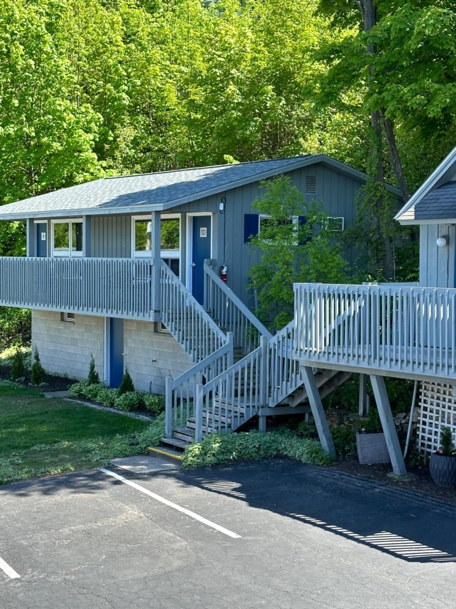Downtown Inn Sister Bay Exterior foto
